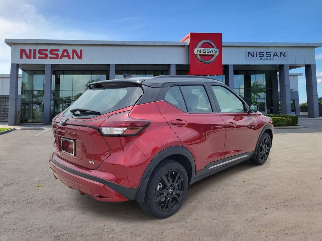 2023 Nissan Kicks SR