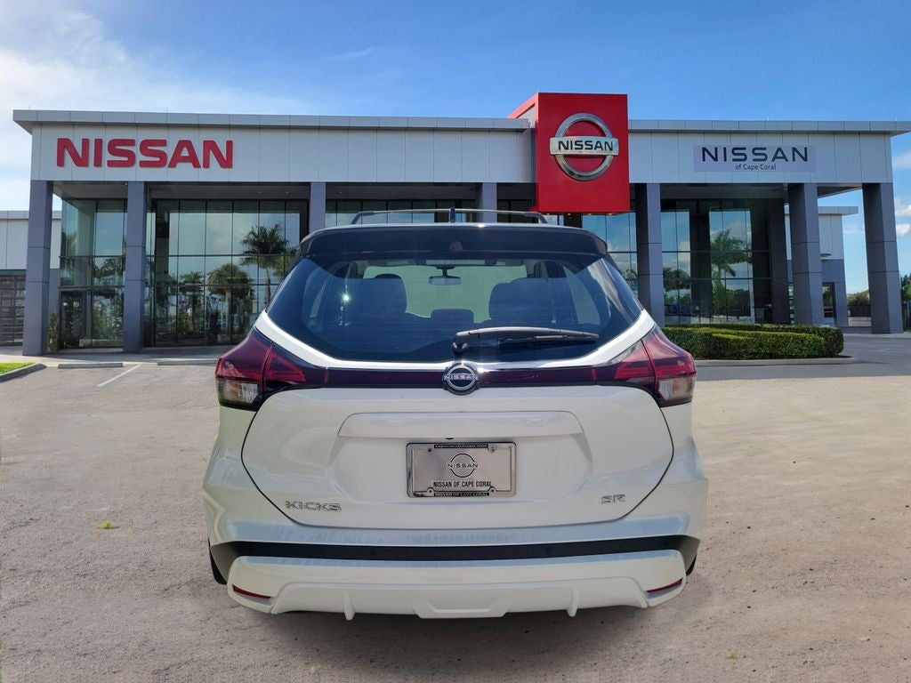 2024 Nissan Kicks SR