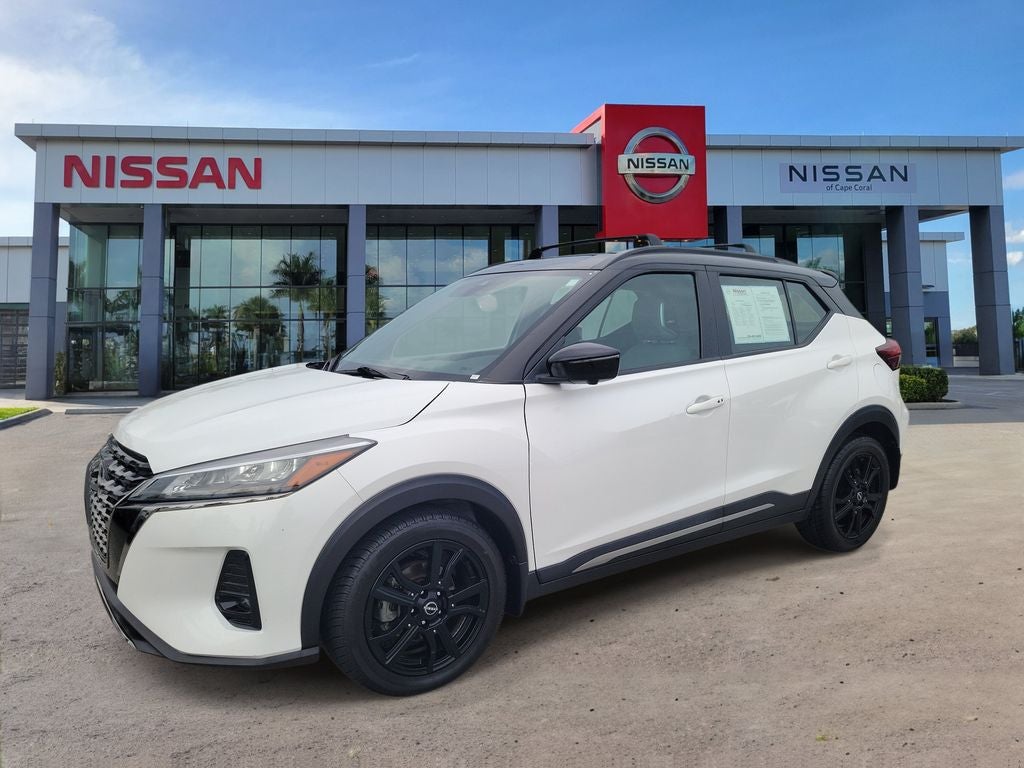 2023 Nissan Kicks SR