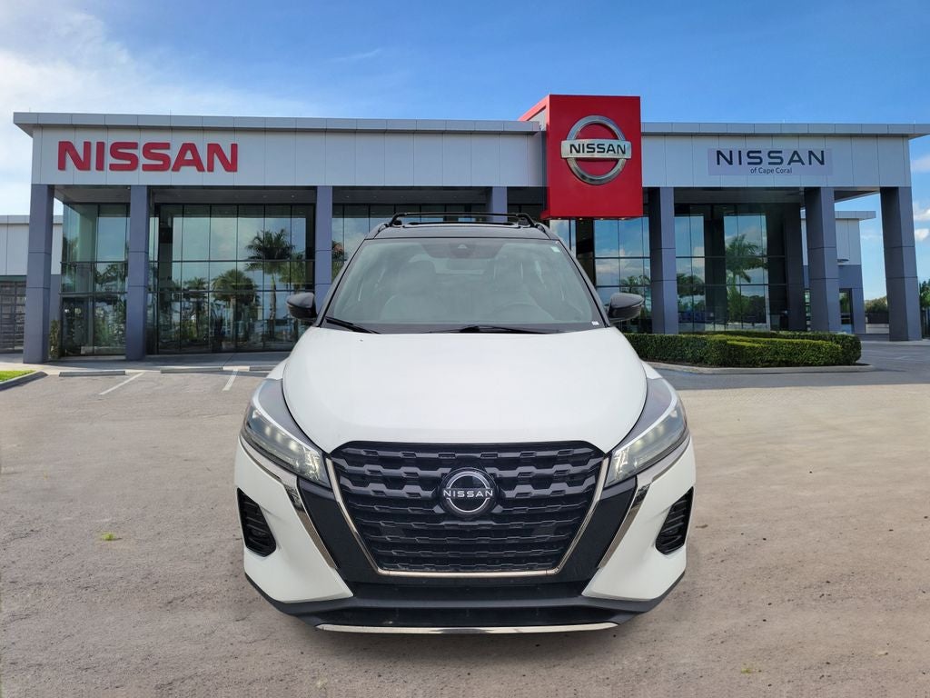 2023 Nissan Kicks SR
