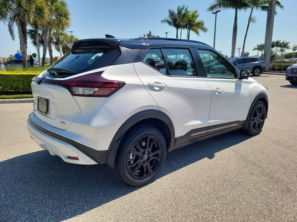 2024 Nissan Kicks SR