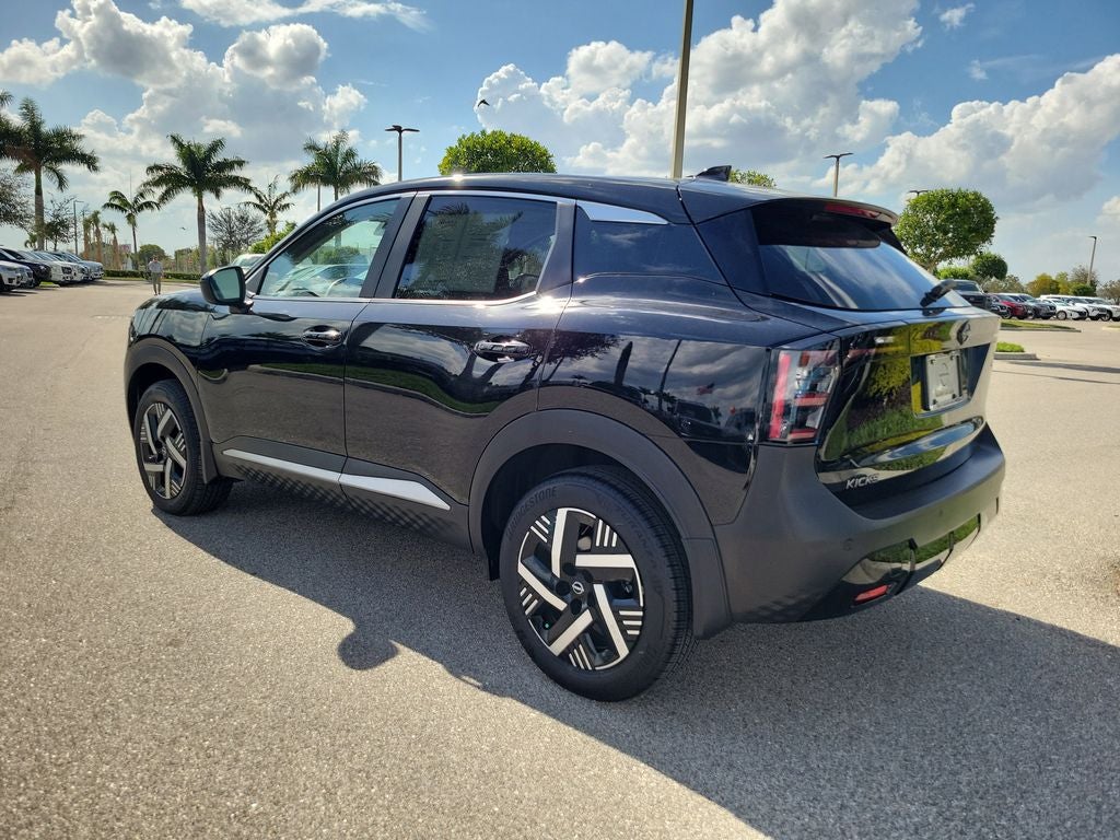 2025 Nissan Kicks SV