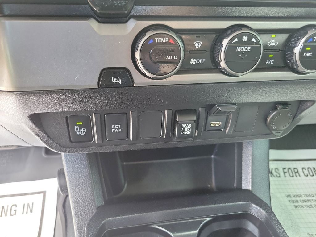 2022 Toyota Tacoma SR5 V6
