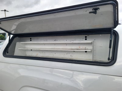 2022 Toyota Tacoma SR V6