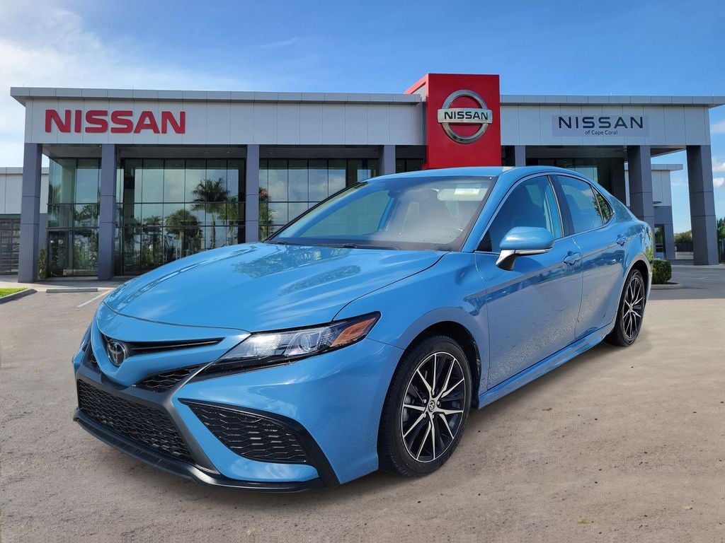 2024 Toyota Camry SE