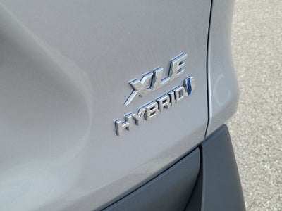 2024 Toyota RAV4 Hybrid XLE