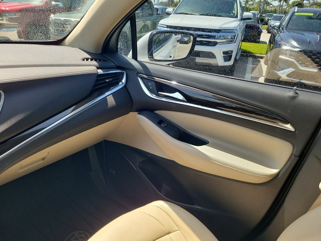 2021 Buick Enclave Essence