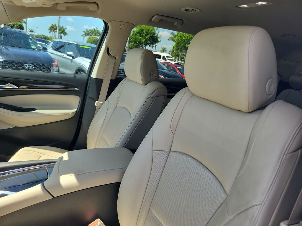 2021 Buick Enclave Essence
