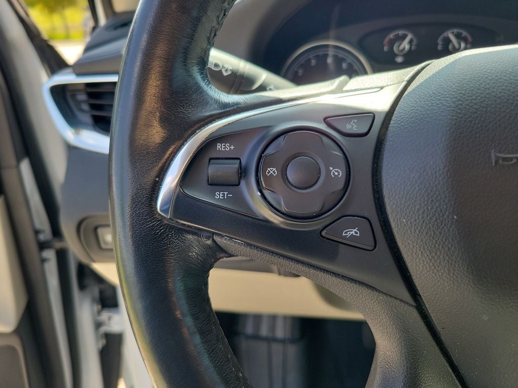 2021 Buick Enclave Essence