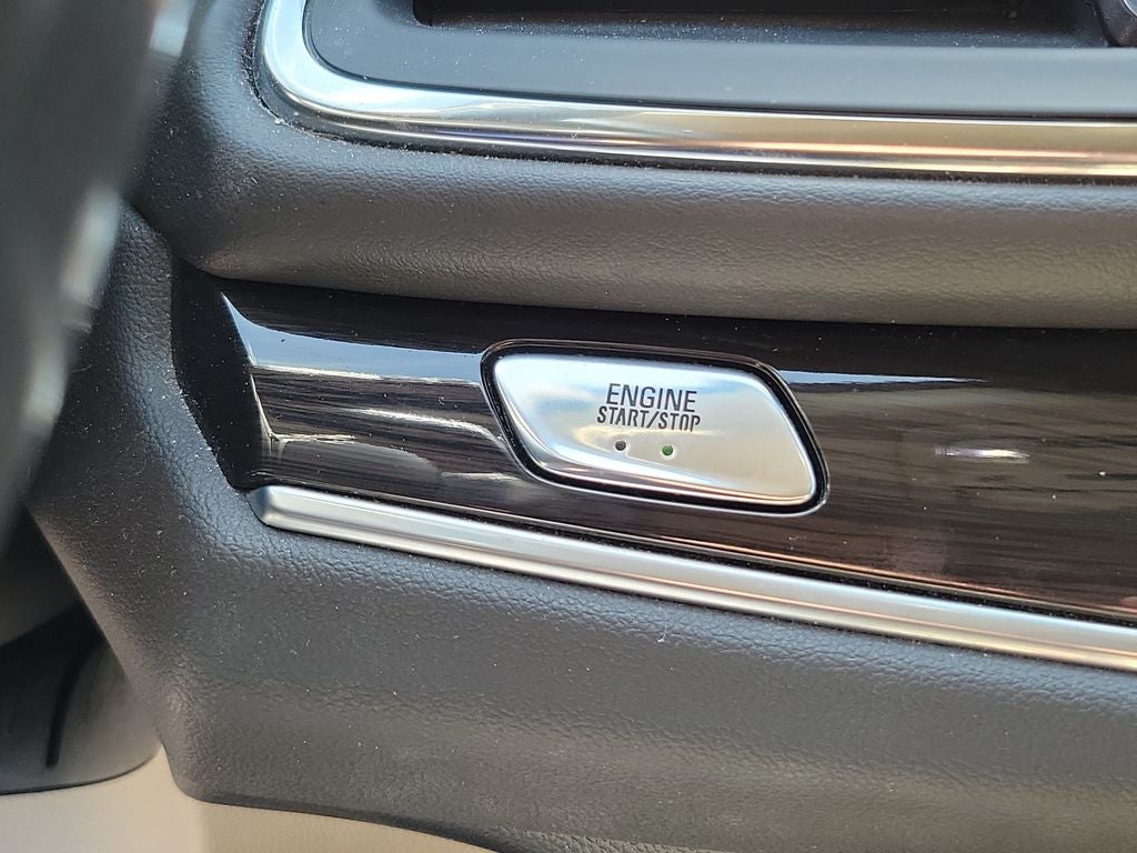 2021 Buick Enclave Essence