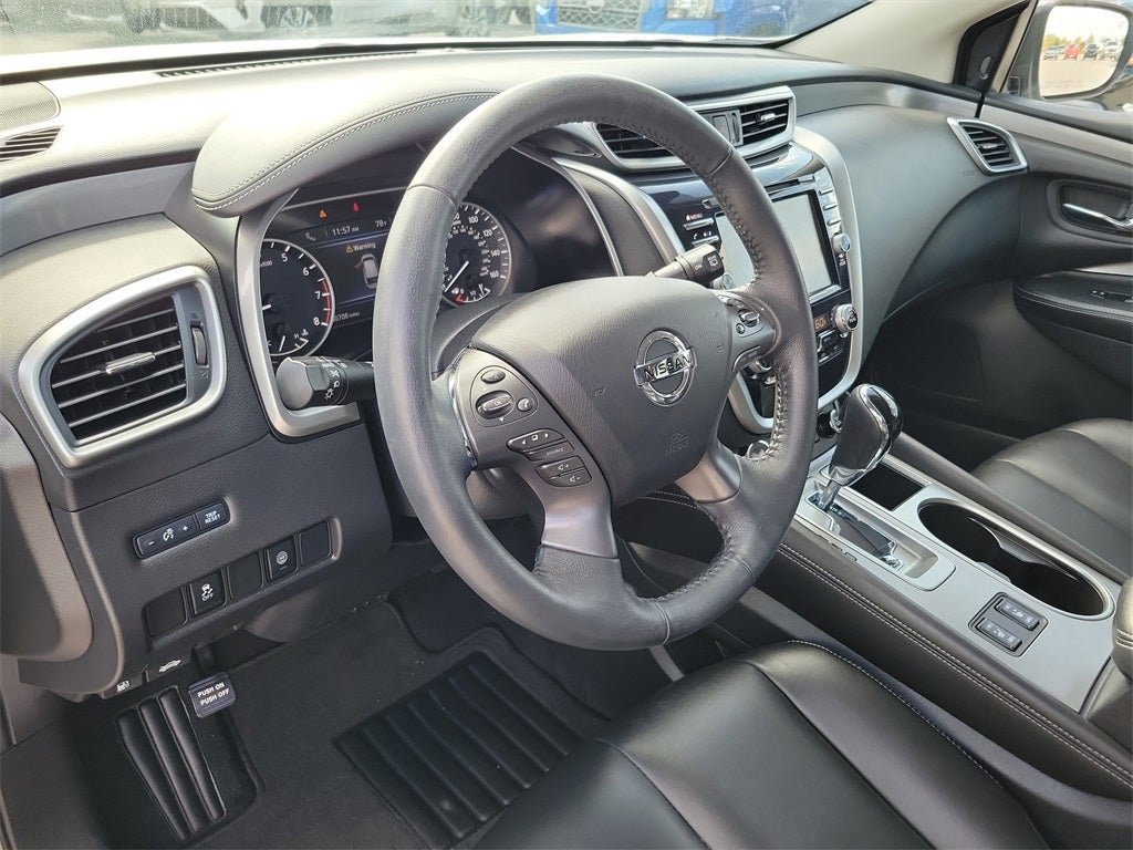 2022 Nissan Murano SV