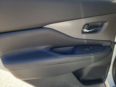 2023 Nissan Murano SL