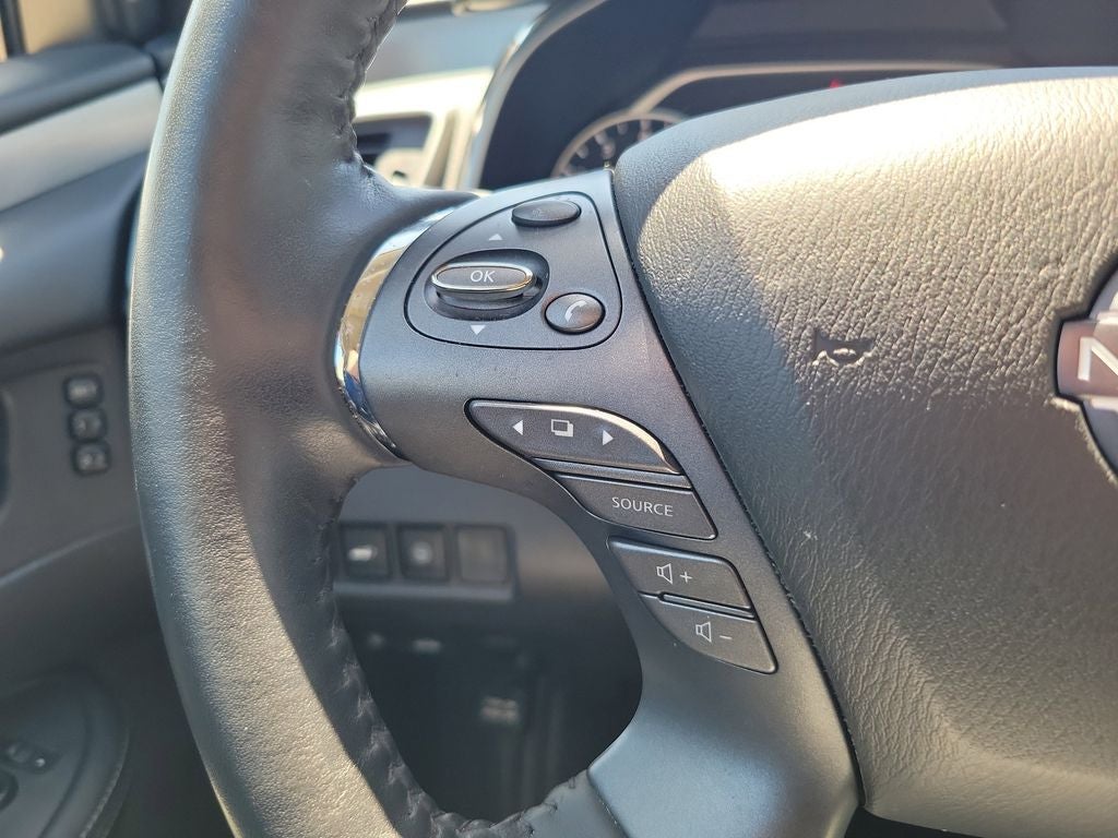 2023 Nissan Murano SL
