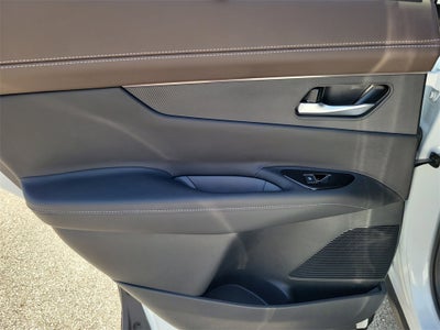 2025 Nissan Murano Platinum