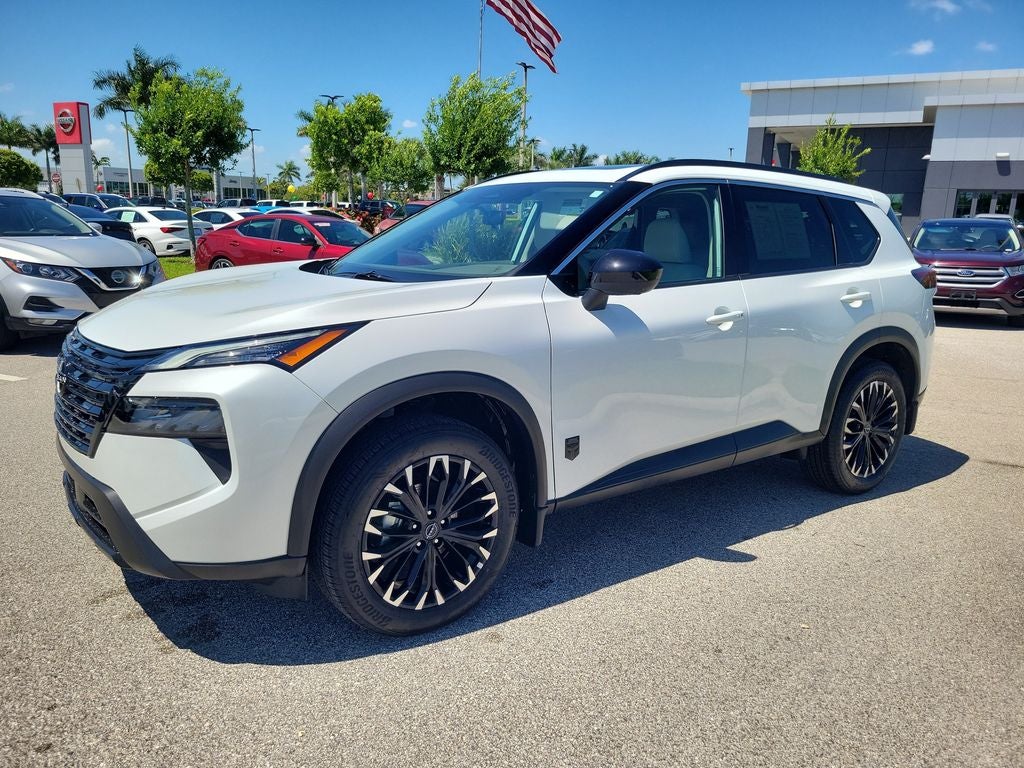 2026 Nissan Rogue Dark Armor