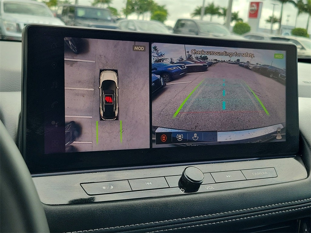 2025 Nissan Rogue SL