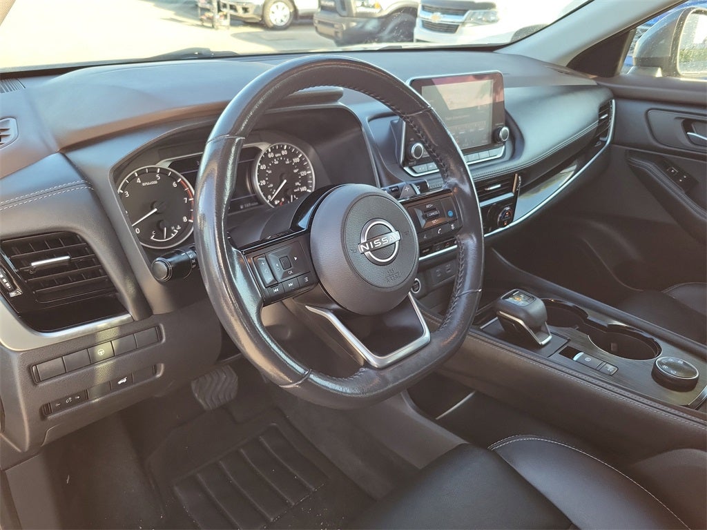 2022 Nissan Rogue SL