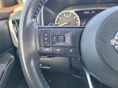 2022 Nissan Rogue SL