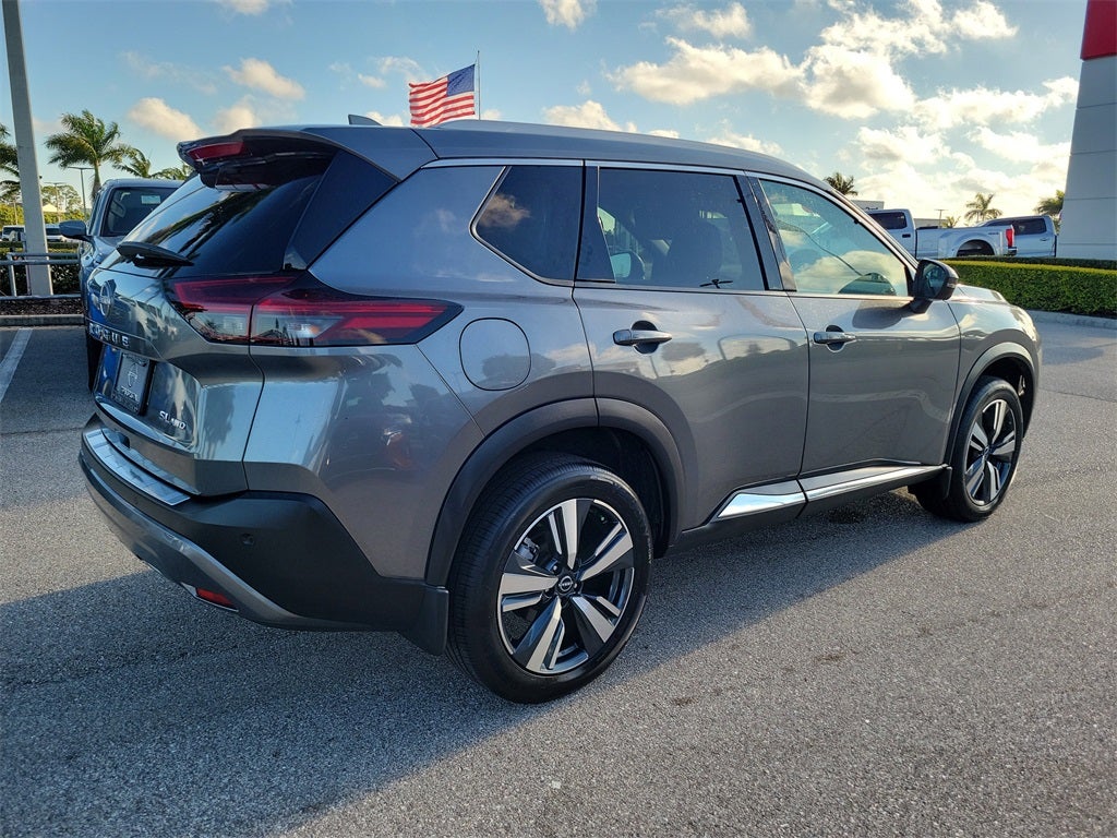 2022 Nissan Rogue SL