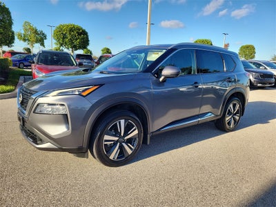 2022 Nissan Rogue SL