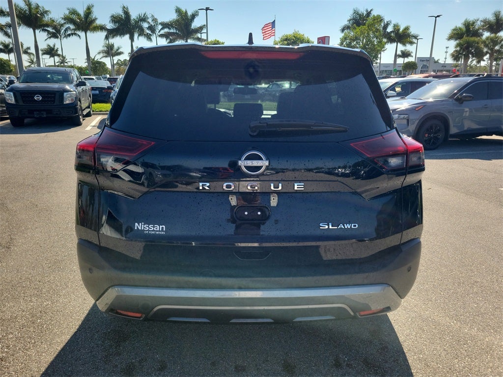 2023 Nissan Rogue SL