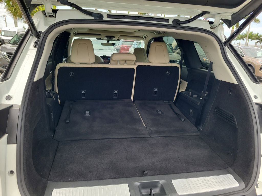 2023 INFINITI QX60 PURE