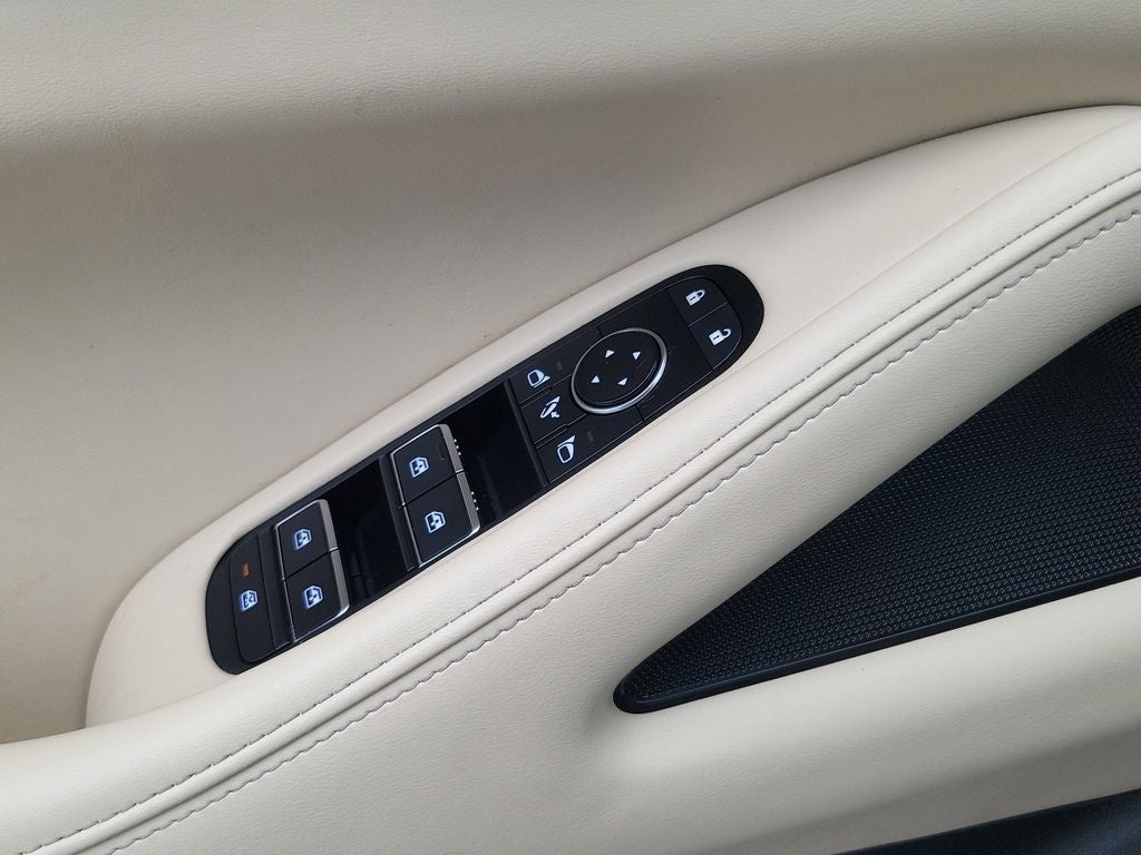 2023 INFINITI QX60 PURE