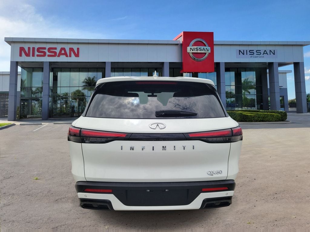 2023 INFINITI QX60 PURE