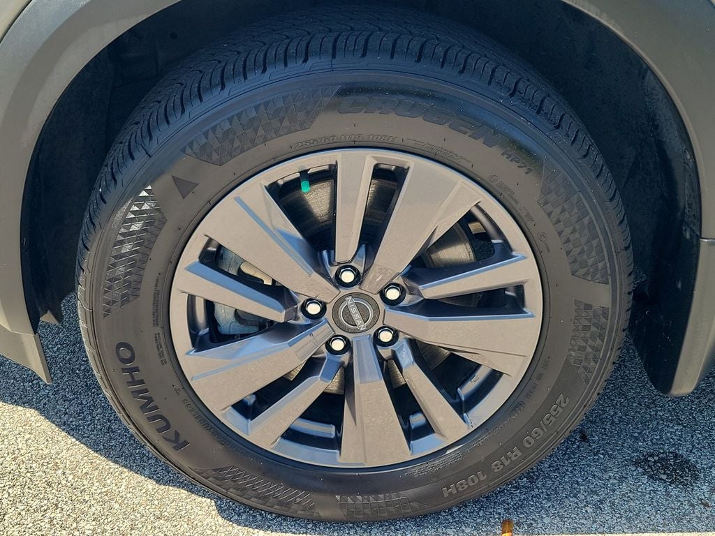 2022 Nissan Pathfinder S