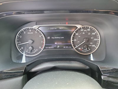 2024 Nissan Pathfinder SV