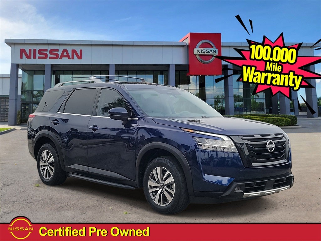 2023 Nissan Pathfinder SL