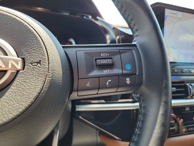 2025 Nissan Pathfinder Platinum
