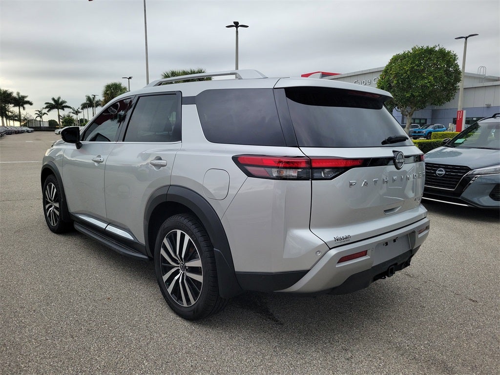 2024 Nissan Pathfinder Platinum