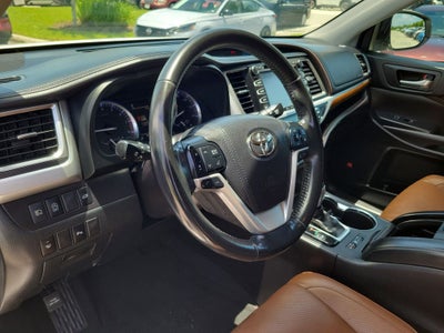 2018 Toyota Highlander Limited