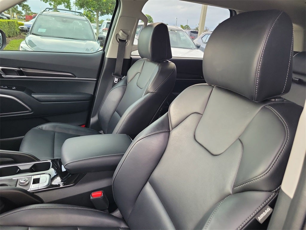 2025 Kia Telluride LX