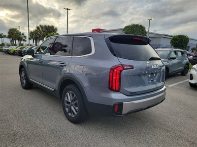 2025 Kia Telluride LX