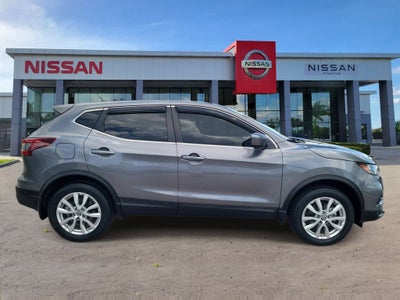 2022 Nissan Rogue Sport S