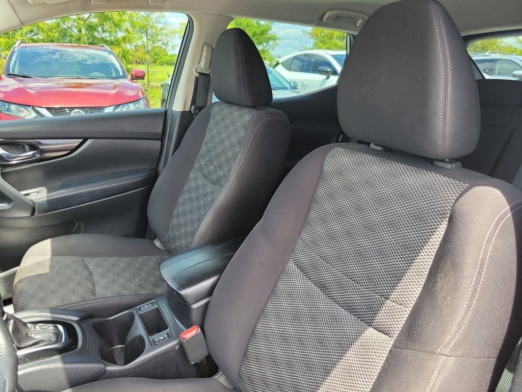 2021 Nissan Rogue Sport SV