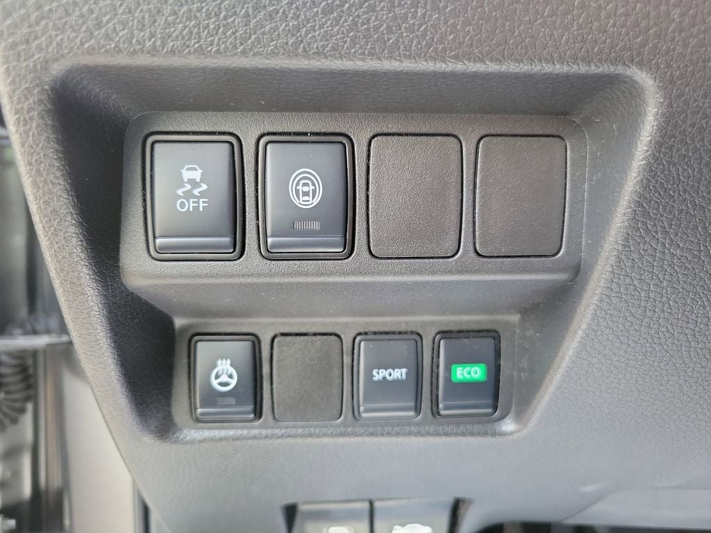 2021 Nissan Rogue Sport SV
