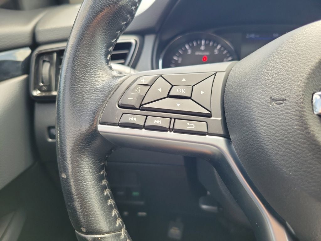 2022 Nissan Rogue Sport SV