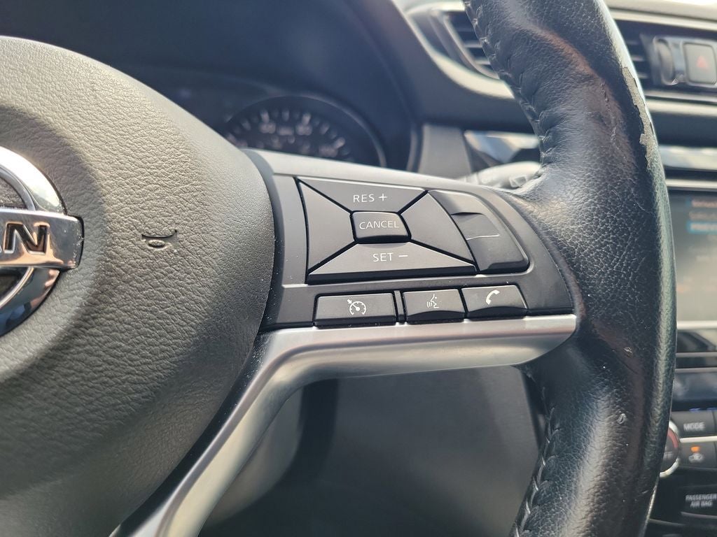 2022 Nissan Rogue Sport SV