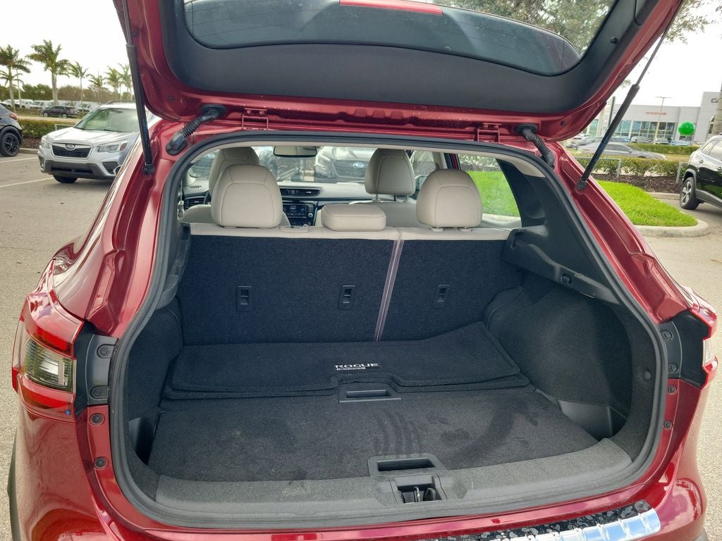 2022 Nissan Rogue Sport SL