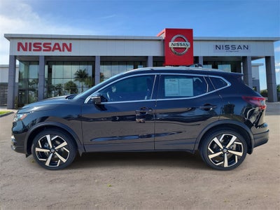2022 Nissan Rogue Sport SL