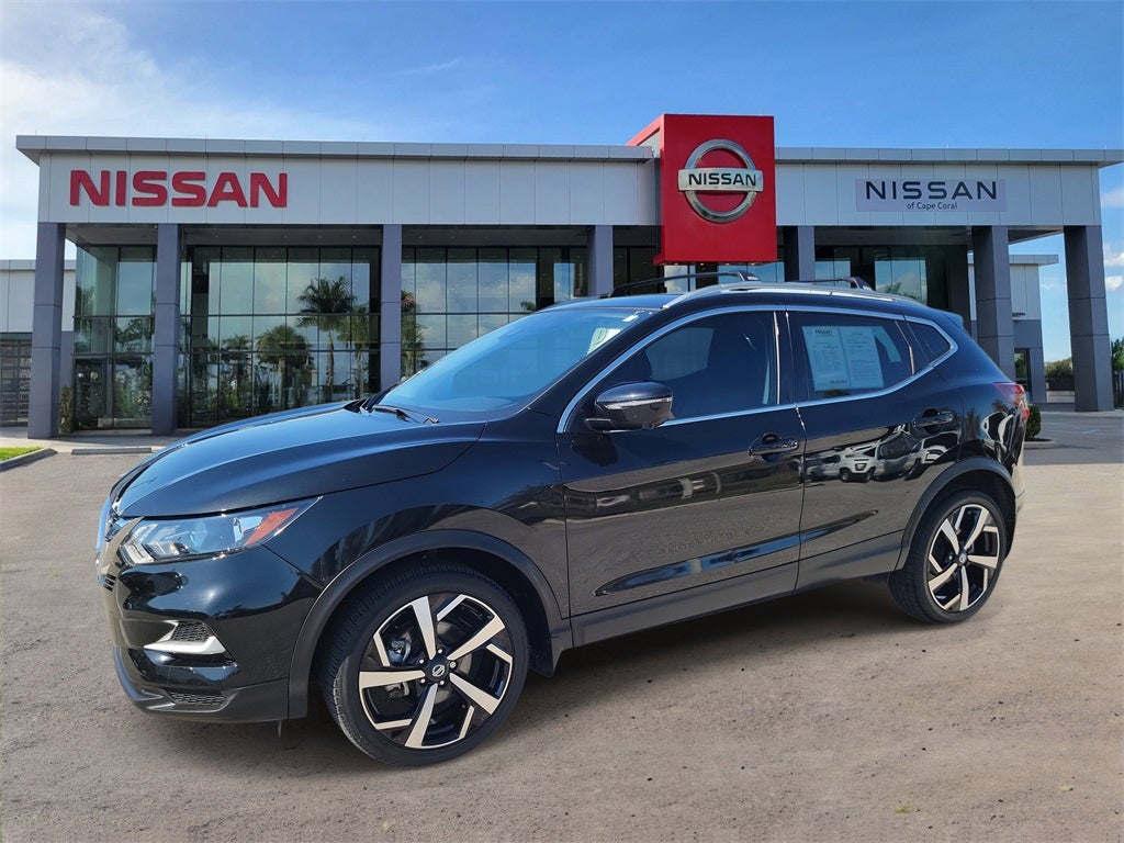 2022 Nissan Rogue Sport SL