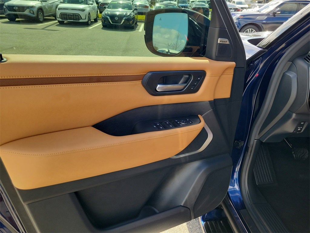 2025 Nissan Armada Platinum Reserve