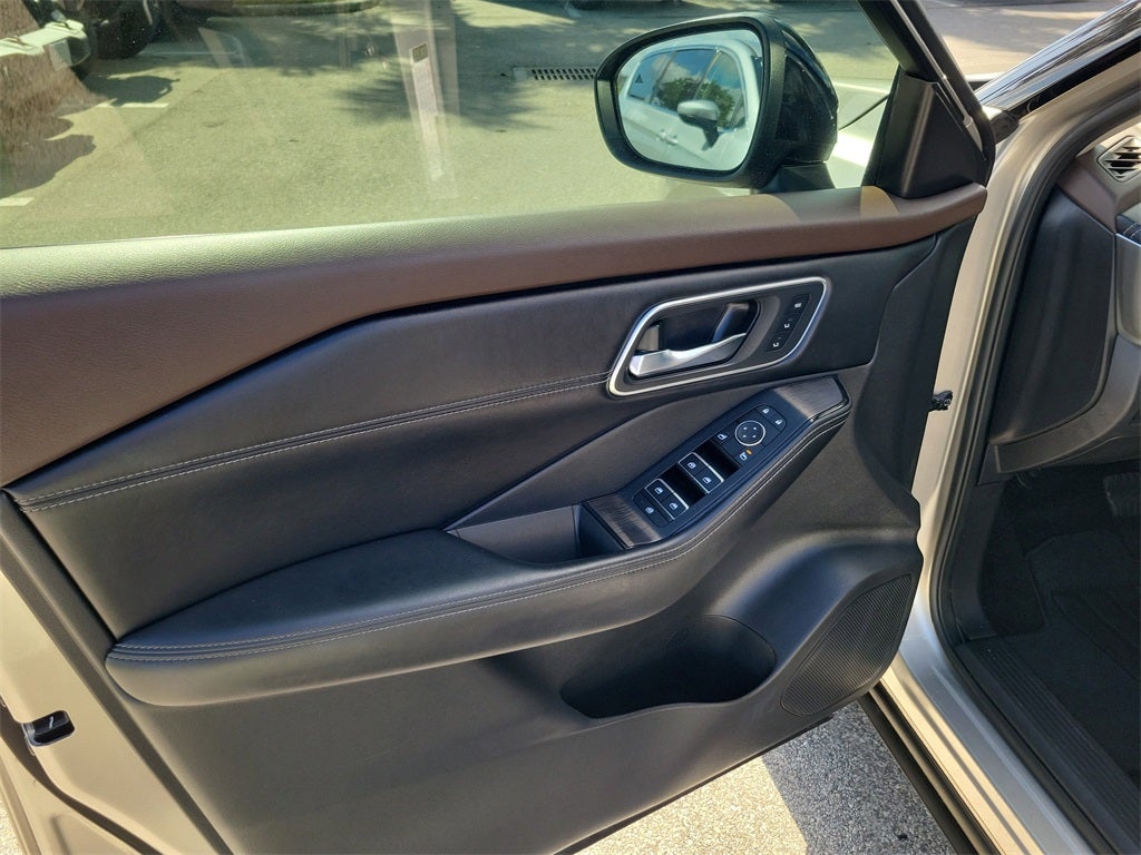 2022 Nissan Rogue Platinum