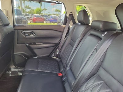 2022 Nissan Rogue Platinum