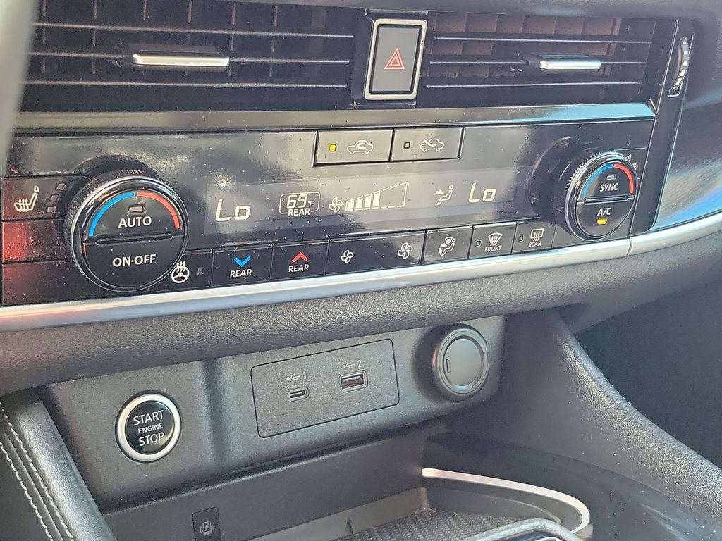 2022 Nissan Rogue Platinum