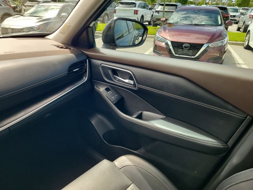 2023 Nissan Rogue Platinum