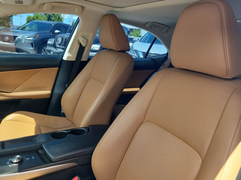 2019 Lexus IS 300